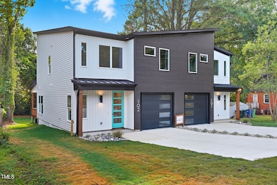 304 King Charles Unit 1-139