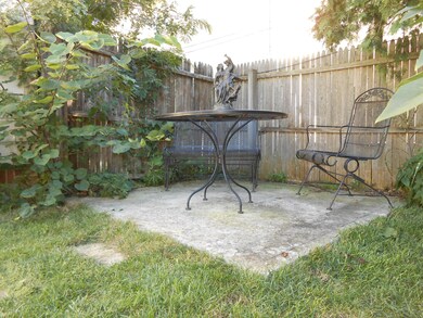 CUTE SITTING AREA