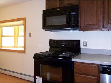 16 Daniels Hill Rd, South Newfane, VT 05351 - photo 5