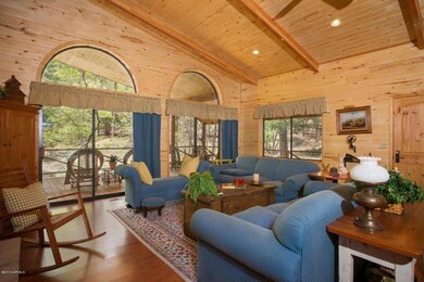 5 - Living Room