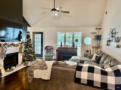 205 Bowen Dr, Warner Robins, GA 31088 - photo 4