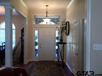 2936 2936 Gloucester, Tyler, TX 75707 - photo 2
