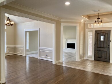 12112 Silver Creek Dr, Houston, TX 77070 - photo 7