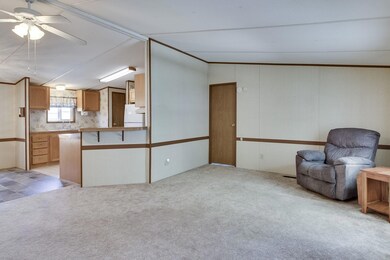 6-web-or-mls-1515 NW Fir #62, Redmond-6