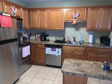 400 New River Rd unit 305, Manville, RI 02838 - photo 3