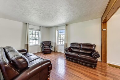 708 Suffolk Ave, Westchester, IL 60154 - photo 6