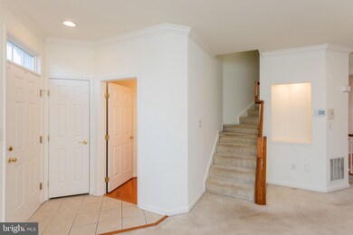 4553 Hidden Stream Ct, Owings Mills, MD 21117 - photo 5