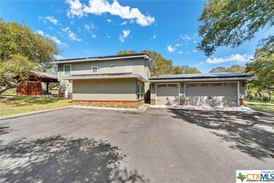 19019 Chimney Creek Rd, Helotes, TX 78023 - photo 4