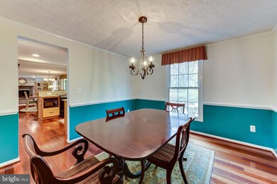 1367 Rock Chapel Rd, Herndon, VA 20170 - photo 6