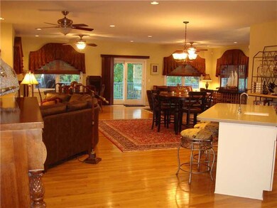 Den/Family/Great Room.
