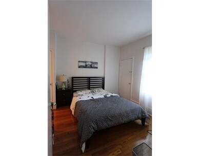38 Winchester St unit 2, Brookline, MA 02446 - photo 5
