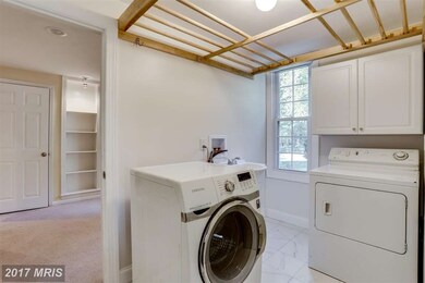 10935 Swansfield Rd, Columbia, MD 21044 - photo 3