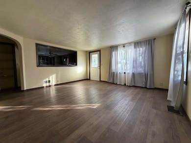 303 E Lake St, Knox, IN 46534 - photo 3