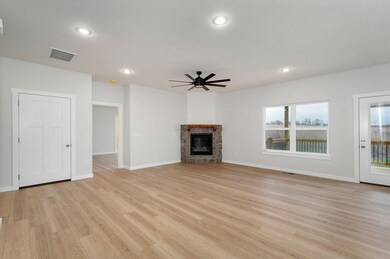 3600 N Marlin Dr, Ozark, MO 65721 - photo 2