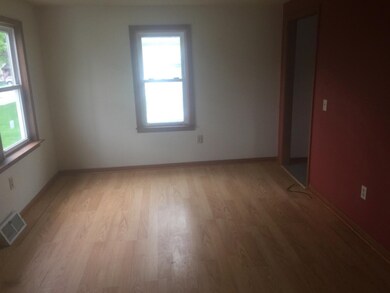 605 Sherwood Ave, Three Oaks, MI 49128 - photo 7