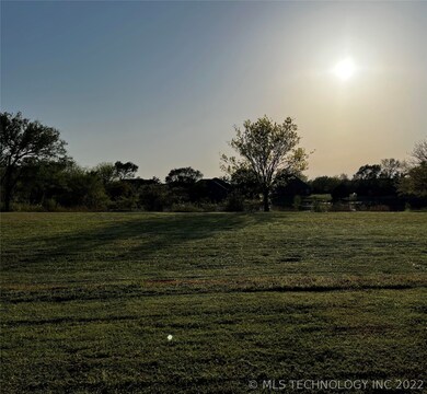 2655 Southport, Bartlesville, OK 74006 - photo 2