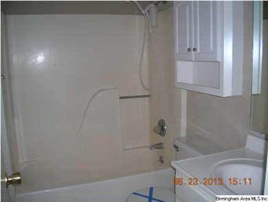 1907 Springlake Ct, Birmingham, AL 35215 - photo 5