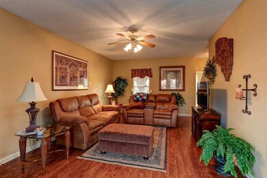Open and clean! Look at those shiny floors!