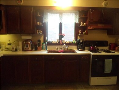 gleaming cherry cubboards