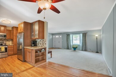 22030 Daniel Ct, California, MD 20619 - photo 6