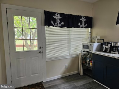 124,125 Tonto Ln unit GLEN 6, Earleville, MD 21919 - photo 4