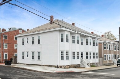 28 Fair St unit 2, Newburyport, MA 01950 - photo 4