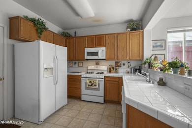 9721 Ripple Way, Reno, NV 89521 - photo 5