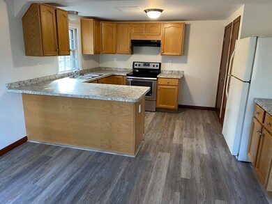 64A South Rd unit A, Londonderry, NH 03053 - photo 4