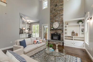 9 Eleanor Ln, Charlton, MA 01507 - photo 4