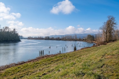 35308 Riverside Ln, Scappoose, OR 97056 - photo 6