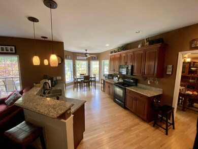 15 Liberty Way, Clifton Park, NY 12065 - photo 5