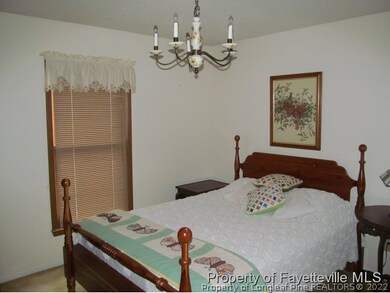 793 Bateman Ct, Fayetteville, NC 28303 - photo 6