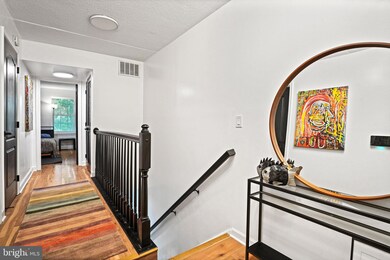 3912 Chesterwood Dr, Silver Spring, MD 20906 - photo 3