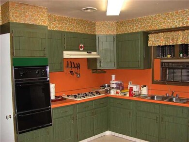 1647 Dufossat St, New Orleans, LA 70115 - photo 5