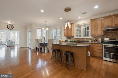 852 Hidden Marsh St, Gaithersburg, MD 20877 - photo 6