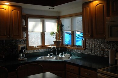 104 Parkway Dr, Monona, WI 53716 - photo 3