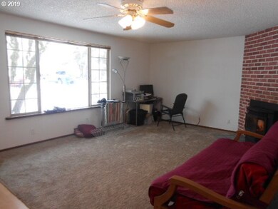 780 Waverly St, Eugene, OR 97401 - photo 4