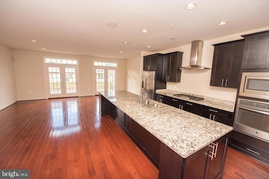 7444 Burnside Way, Hanover, MD 21076 - photo 5