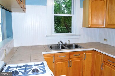 6510 Cleveland Ave, Dundalk, MD 21222 - photo 5