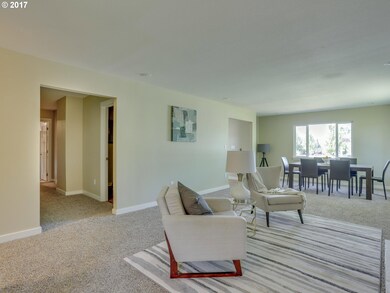 Living Room/Dining Room