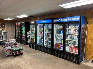 325 N 5th St, Okemah, OK 74859 - photo 6