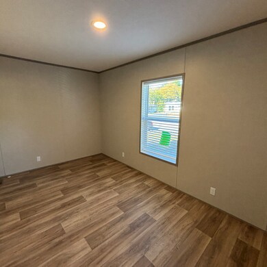 27 Crestwood Dr unit 47, Middletown, IN 47356 - photo 4