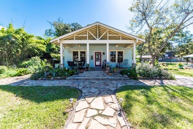 413 W Sidnor St, Alvin, TX 77511 - photo 6