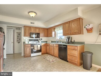 4470 Prestwick Dr, Reading, PA 19606 - photo 7