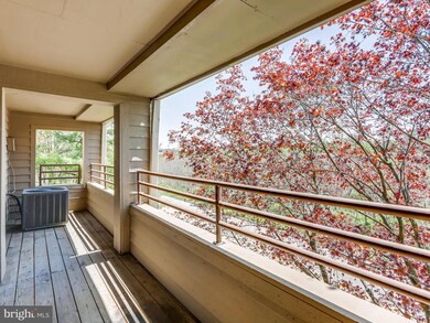 6905 Jones View Dr unit 3A, Baltimore, MD 21209 - photo 3