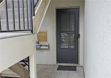 40 Glenald Way NW, Atlanta, GA 30327 - photo 2