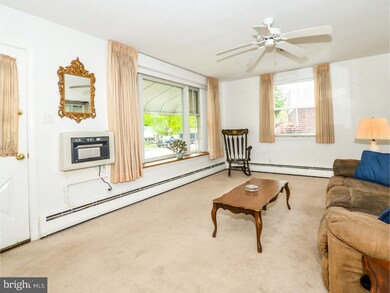 5217 Arrowhead Ln, Drexel Hill, PA 19026 - photo 4