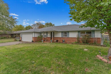 1133 West Berkley-3