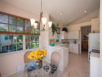 Kitchen/Breakfast Area