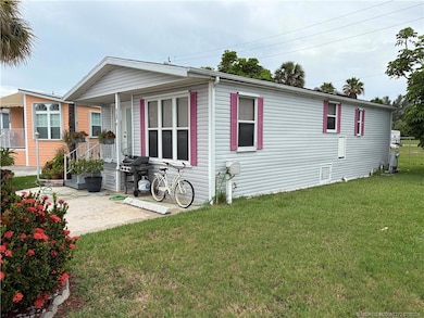 2129 Nettles Blvd, Jensen Beach, FL 34957 - photo 3